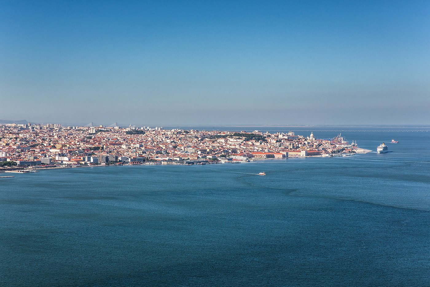 Vista su Lisbona da Almada | © Turismo de Lisboa |